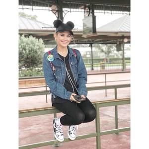 Meet your Posher, Tori